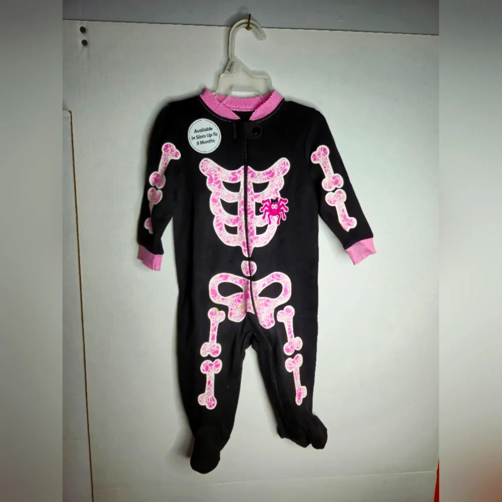 HALLOWEEN SLEEP AND PLAY GIRLS SKELETON SIZE 3-6 MONTHS